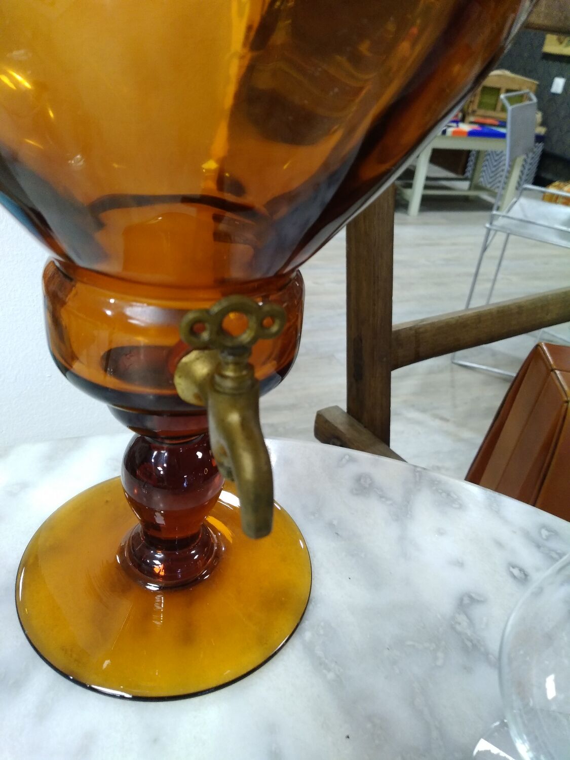 Glass fountain
