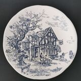 Decorative plate from Gien maison chasse