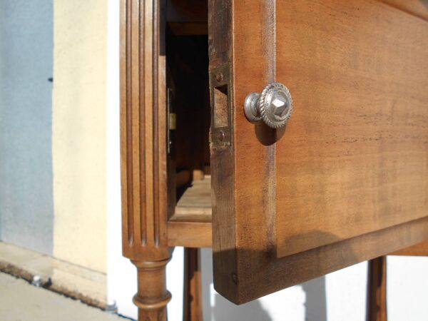 Ancien chevet en noyer style Louis XVI