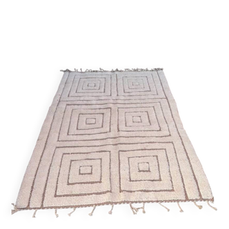 Handmade Moroccan rug, authentic Berber rug, 150/250 cm.