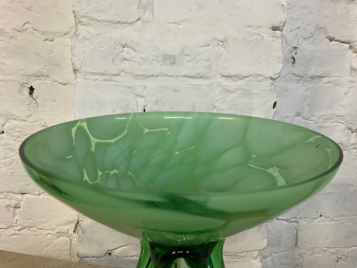 Vintage glass paste pocket tray