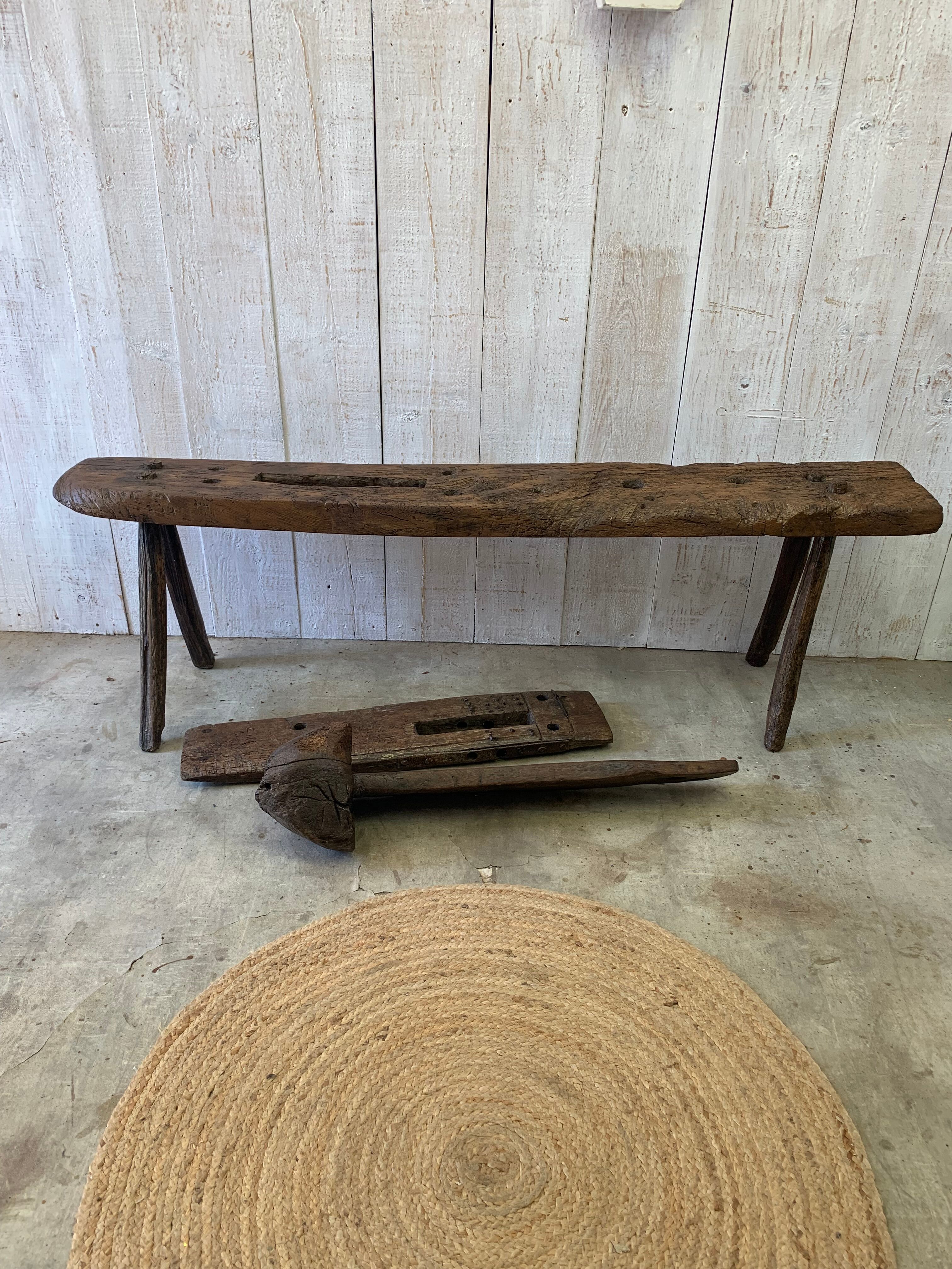 Banc  de tonnelier ancien