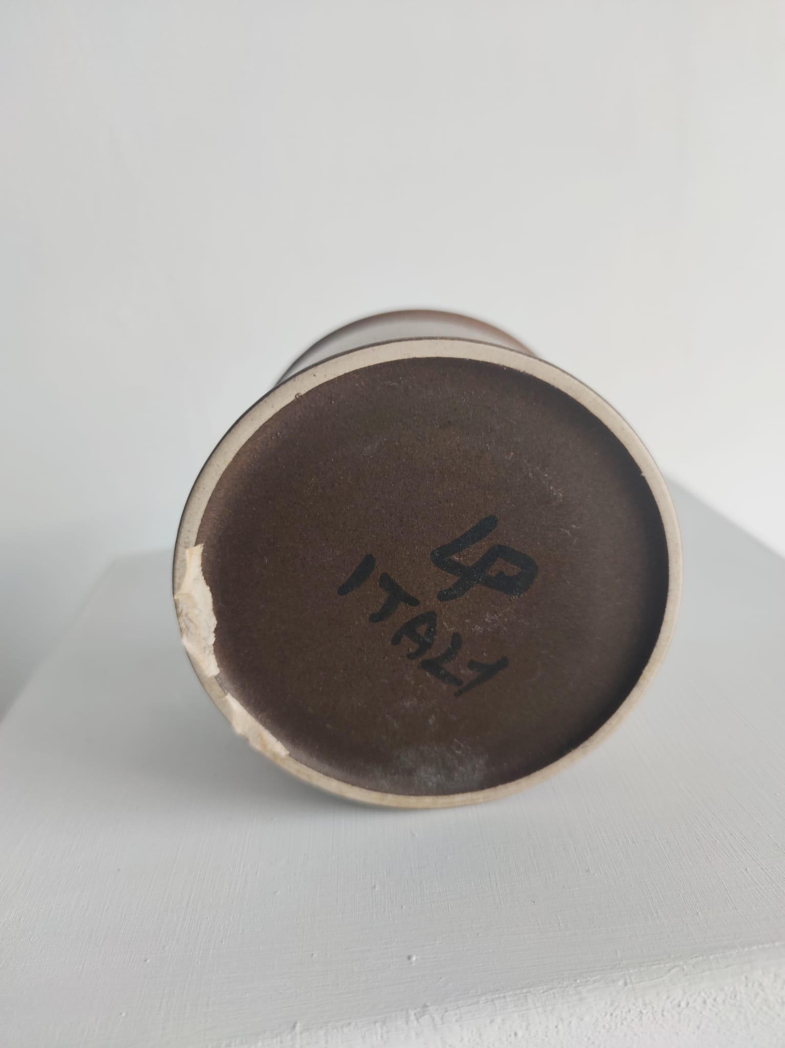 Brown enamelled earth vase Nanni Valentini (1932-1985) for Franco Bucci (1933-2002)