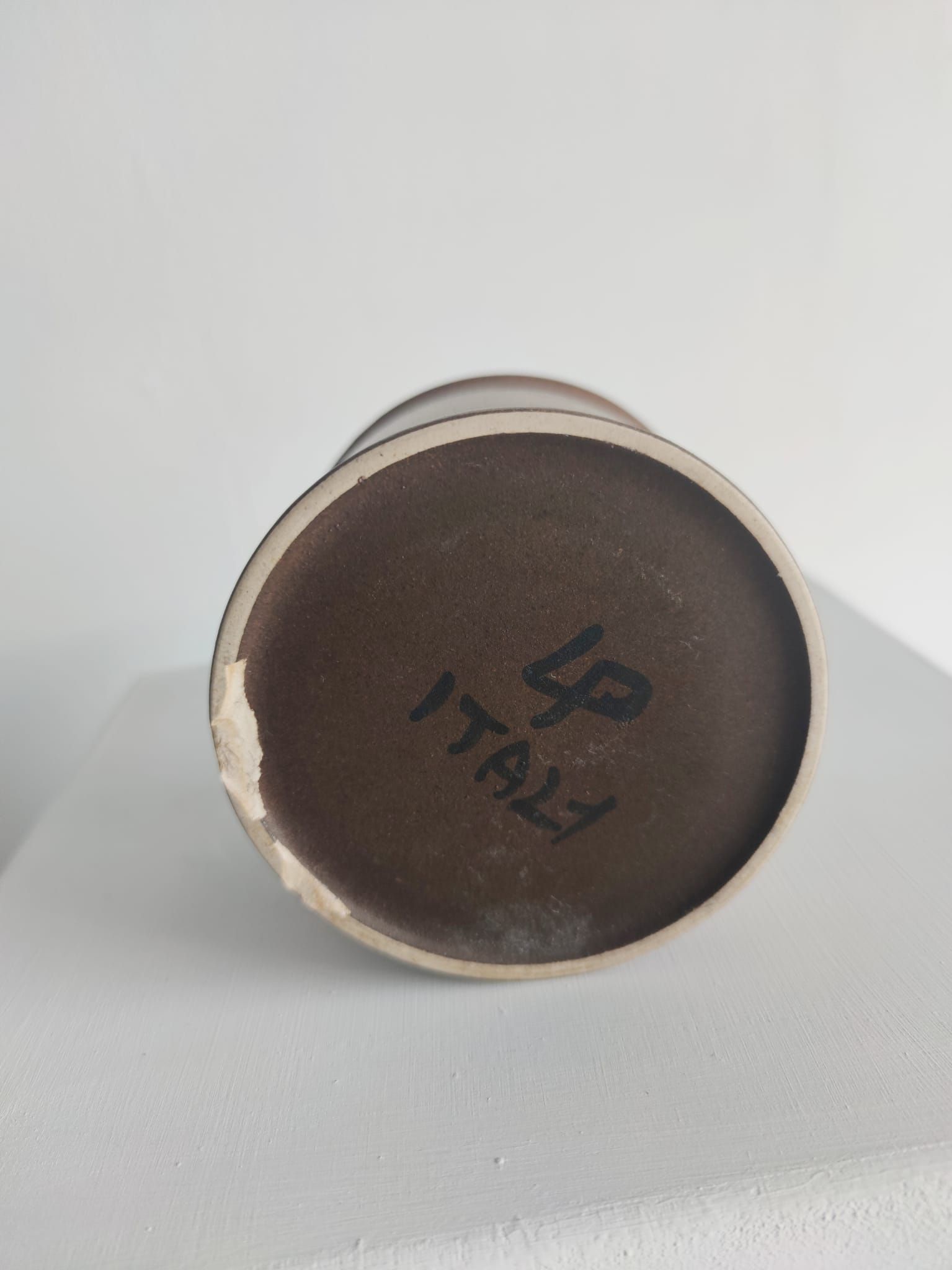 Brown enamelled earth vase Nanni Valentini (1932-1985) for Franco Bucci (1933-2002)