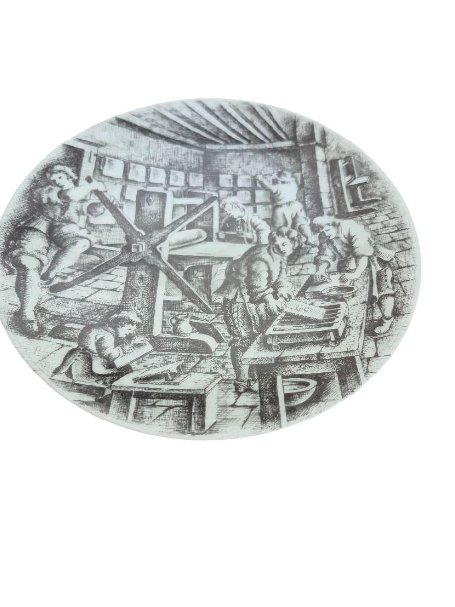 decorative plate Havilland night of the book