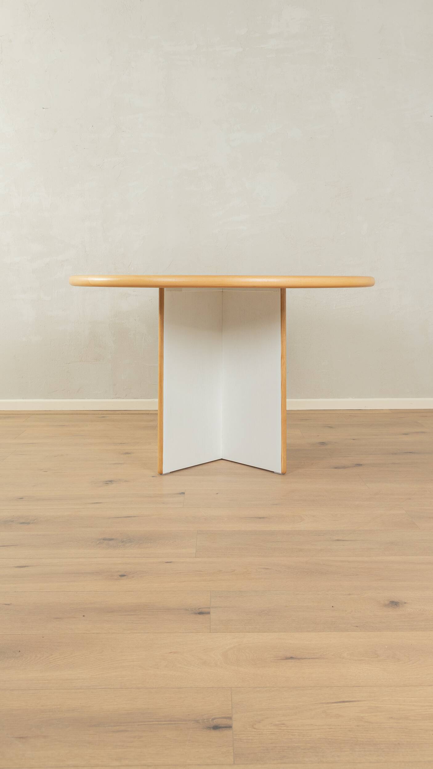 Table à manger vintage des années 1970, merveilleuse.