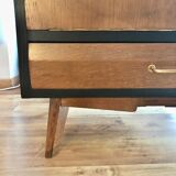 Storage cabinet