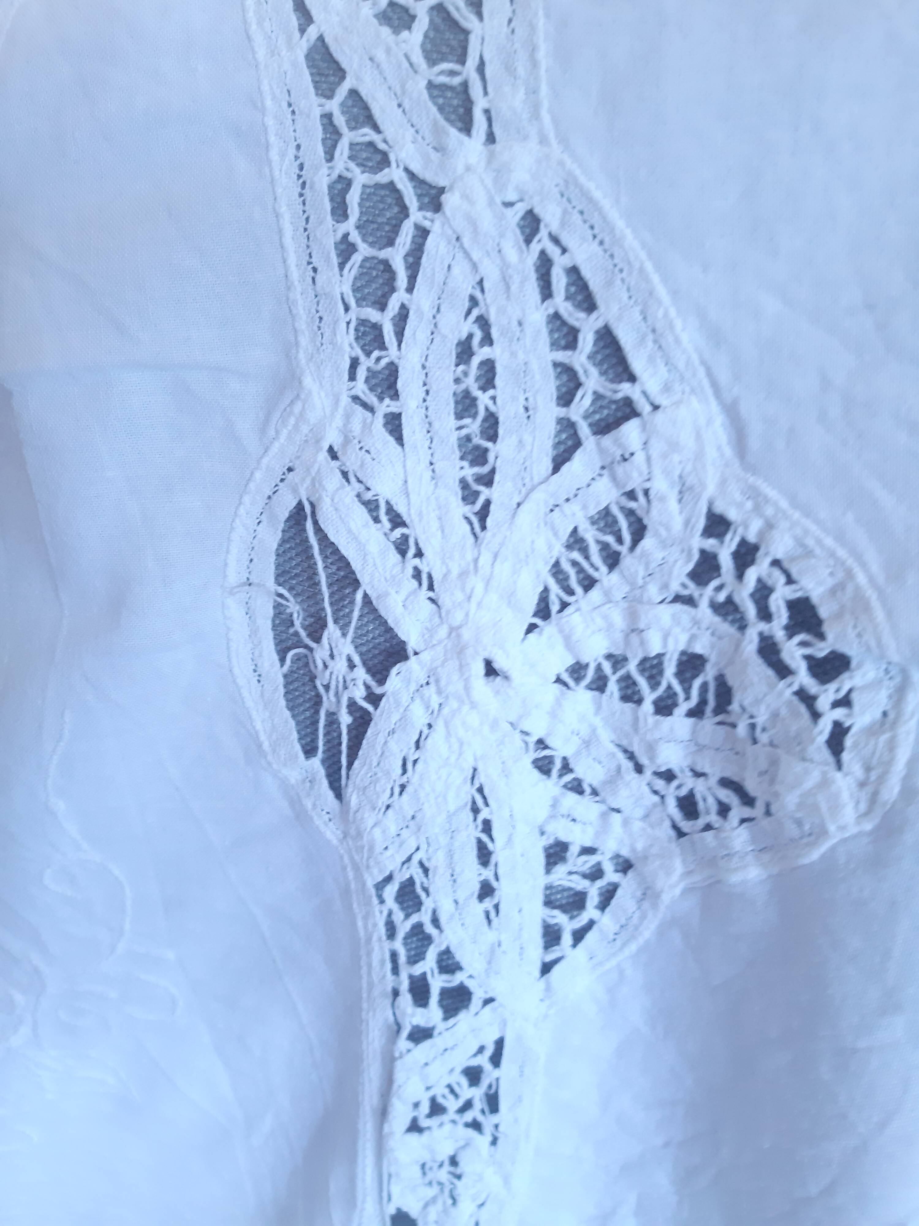 Nappe ancienne de cérémonie 230 x 150