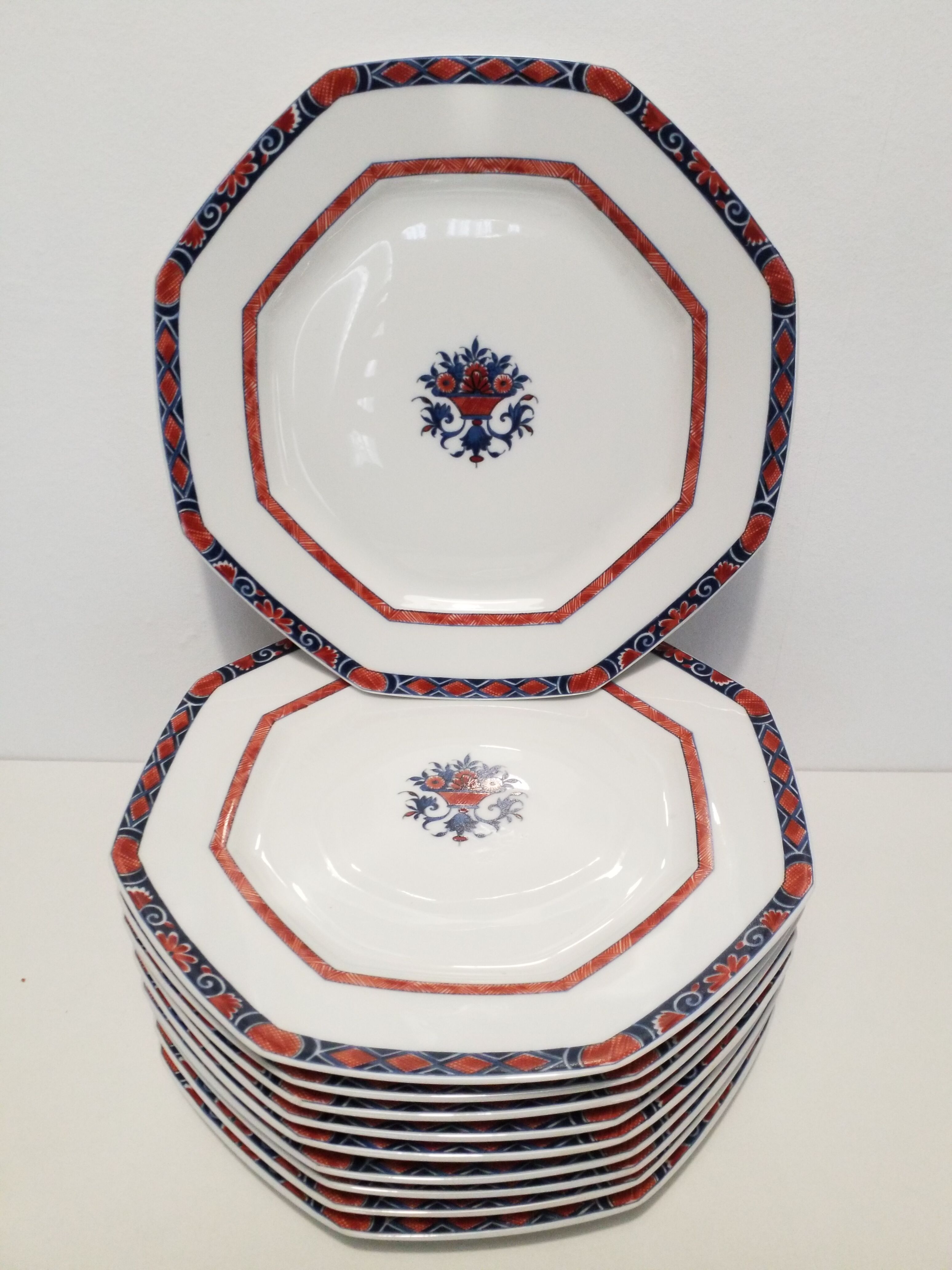 10 asssiettes to dessert / dessert, porcelain from limoges by Raynaud.