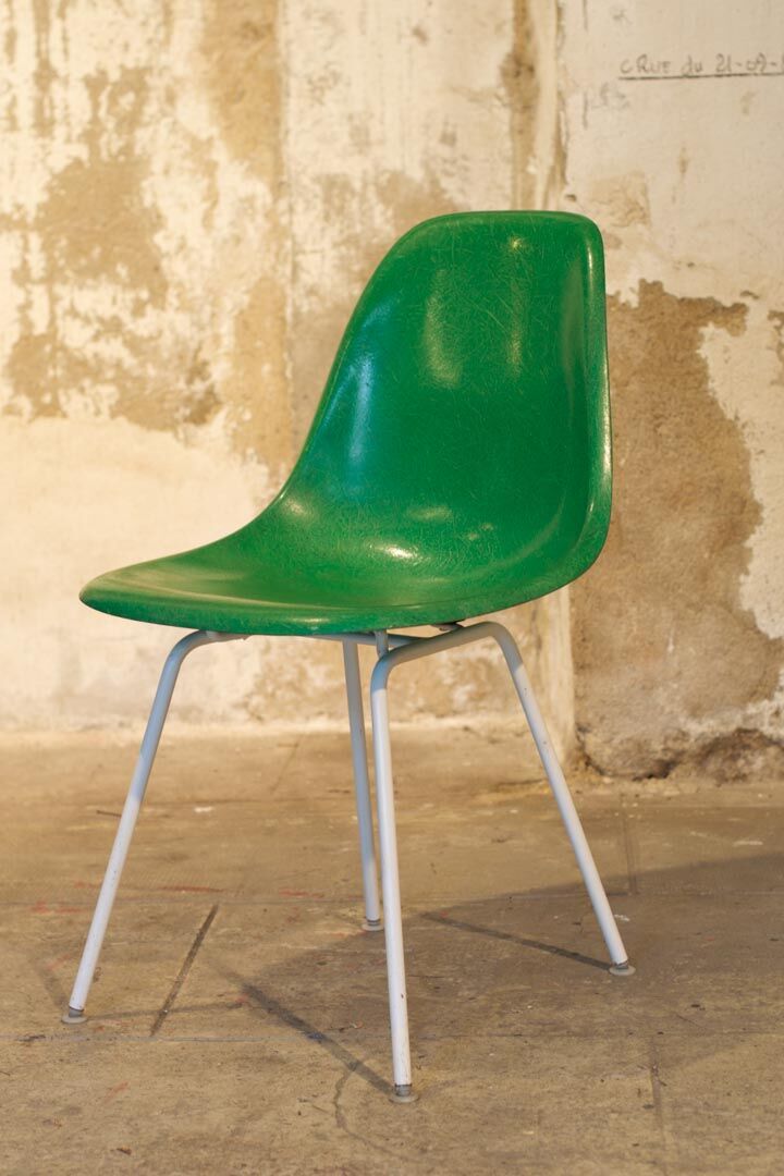 DSX-H green base chair by Charles and Ray Eames Herman Miller, 1960'