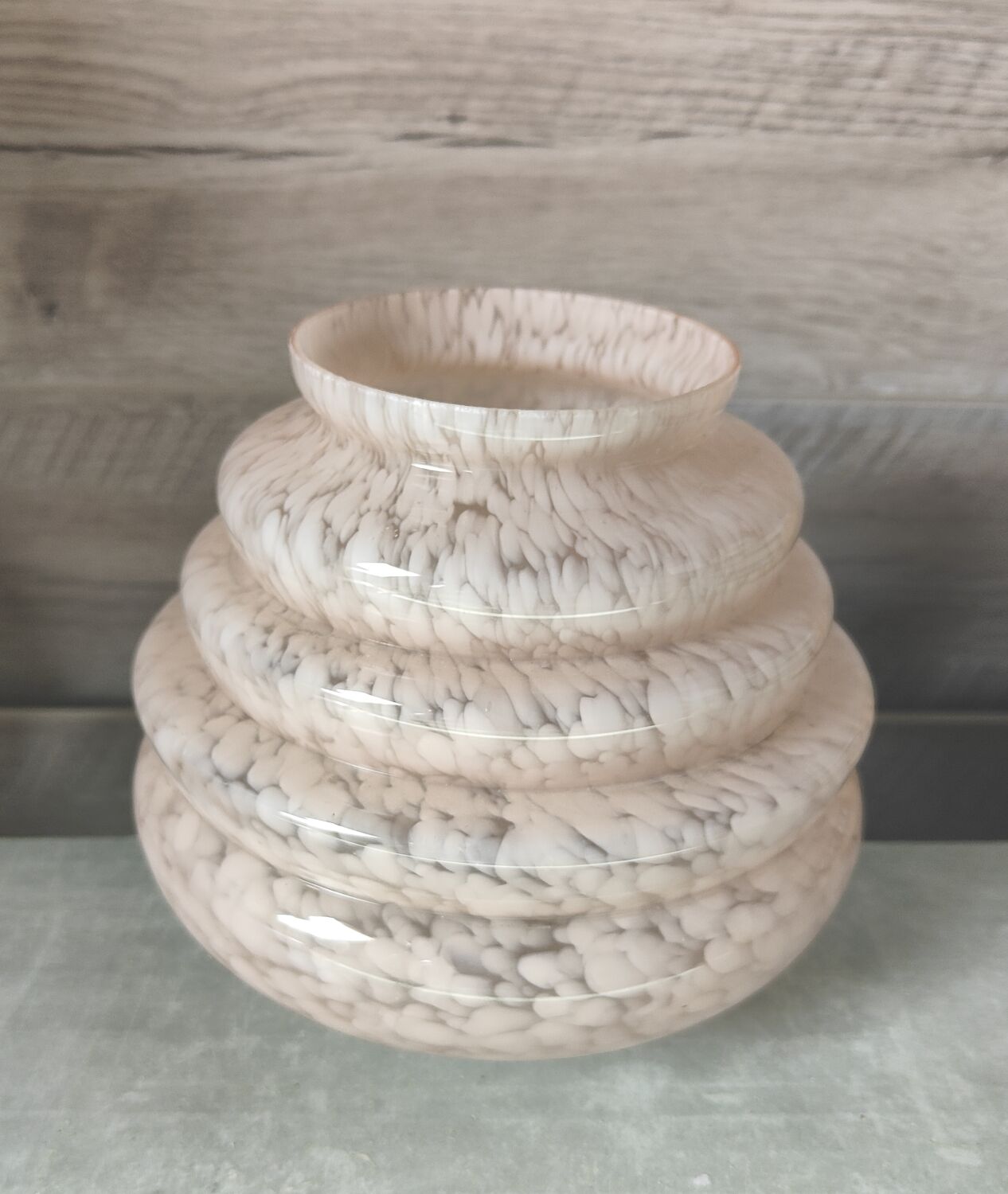 Lamp globe pink speckled glass