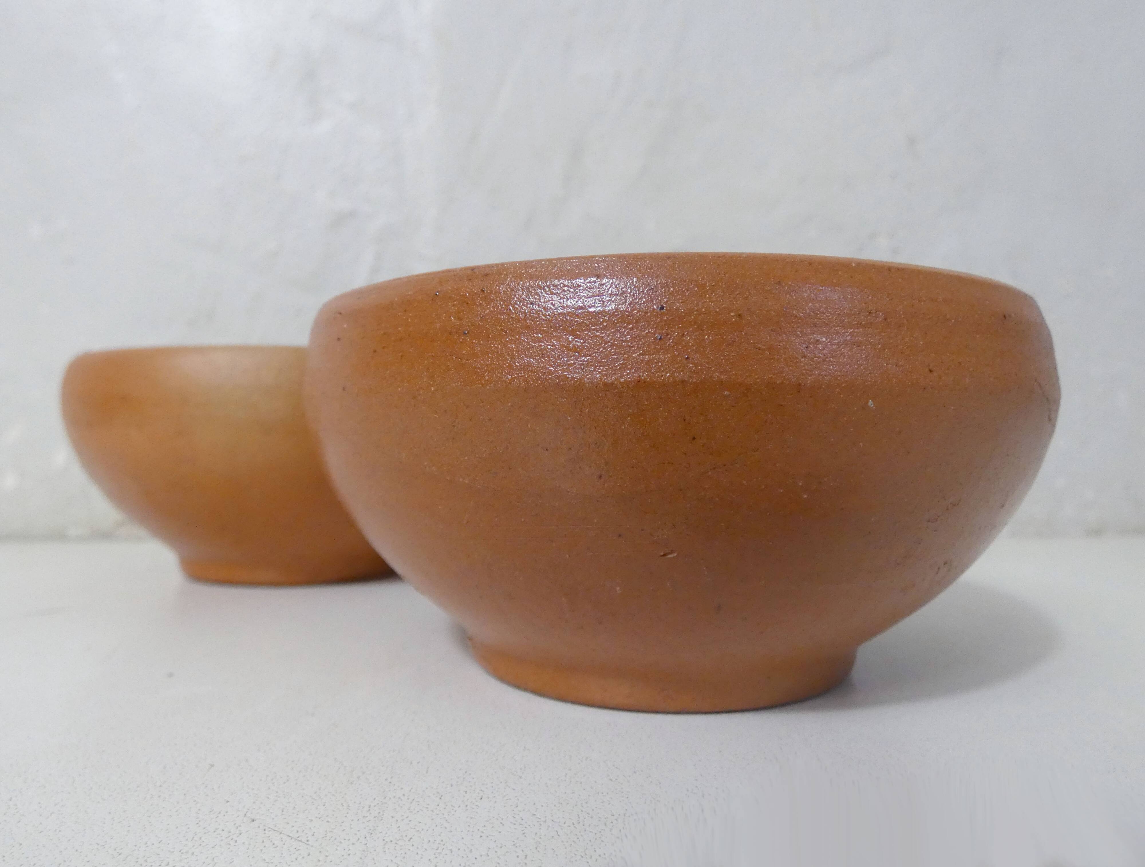 2 vintage stoneware bowls