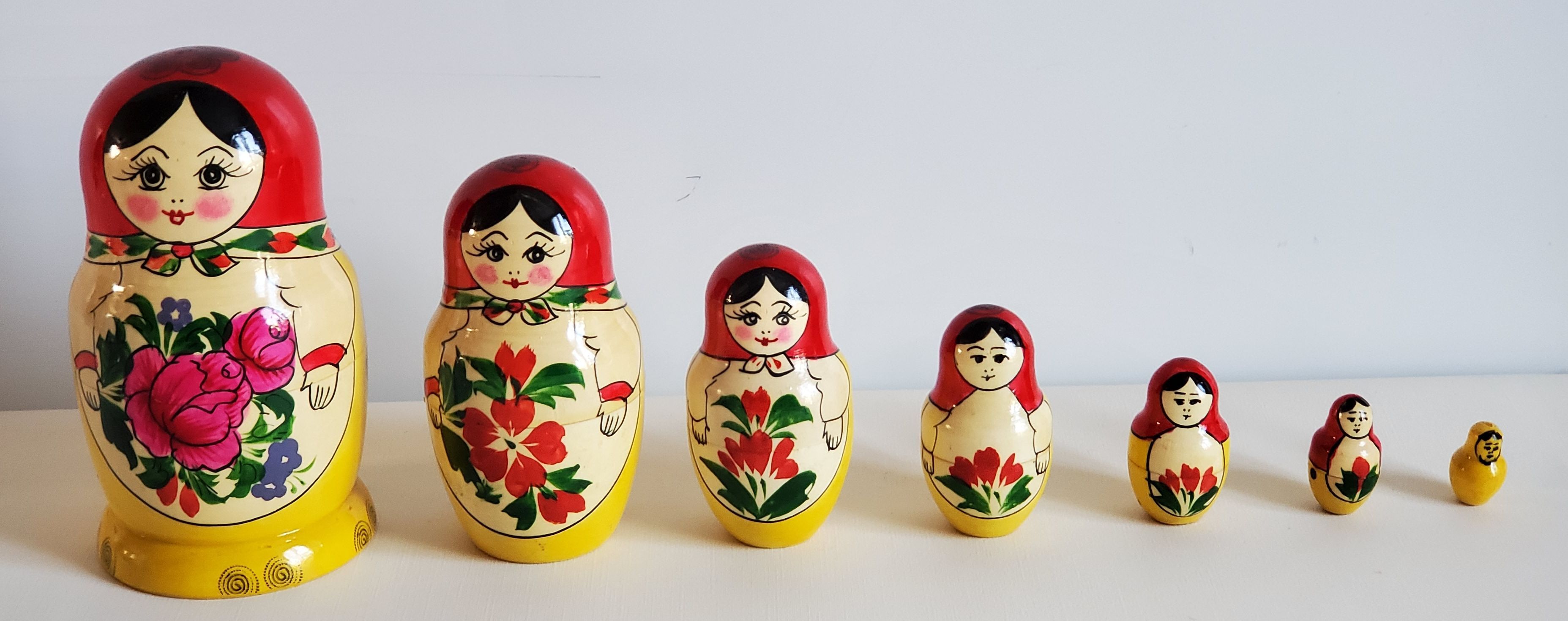 Russian matryoshka nesting dolls