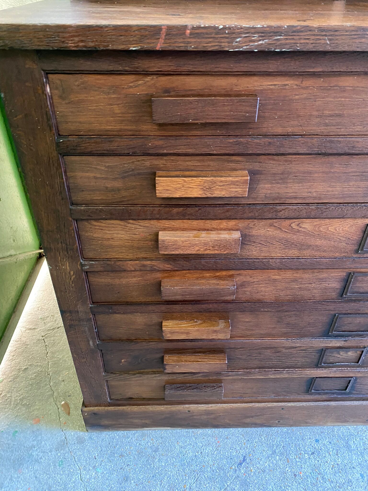 Craft furniture with vintage architect plans in solid oak