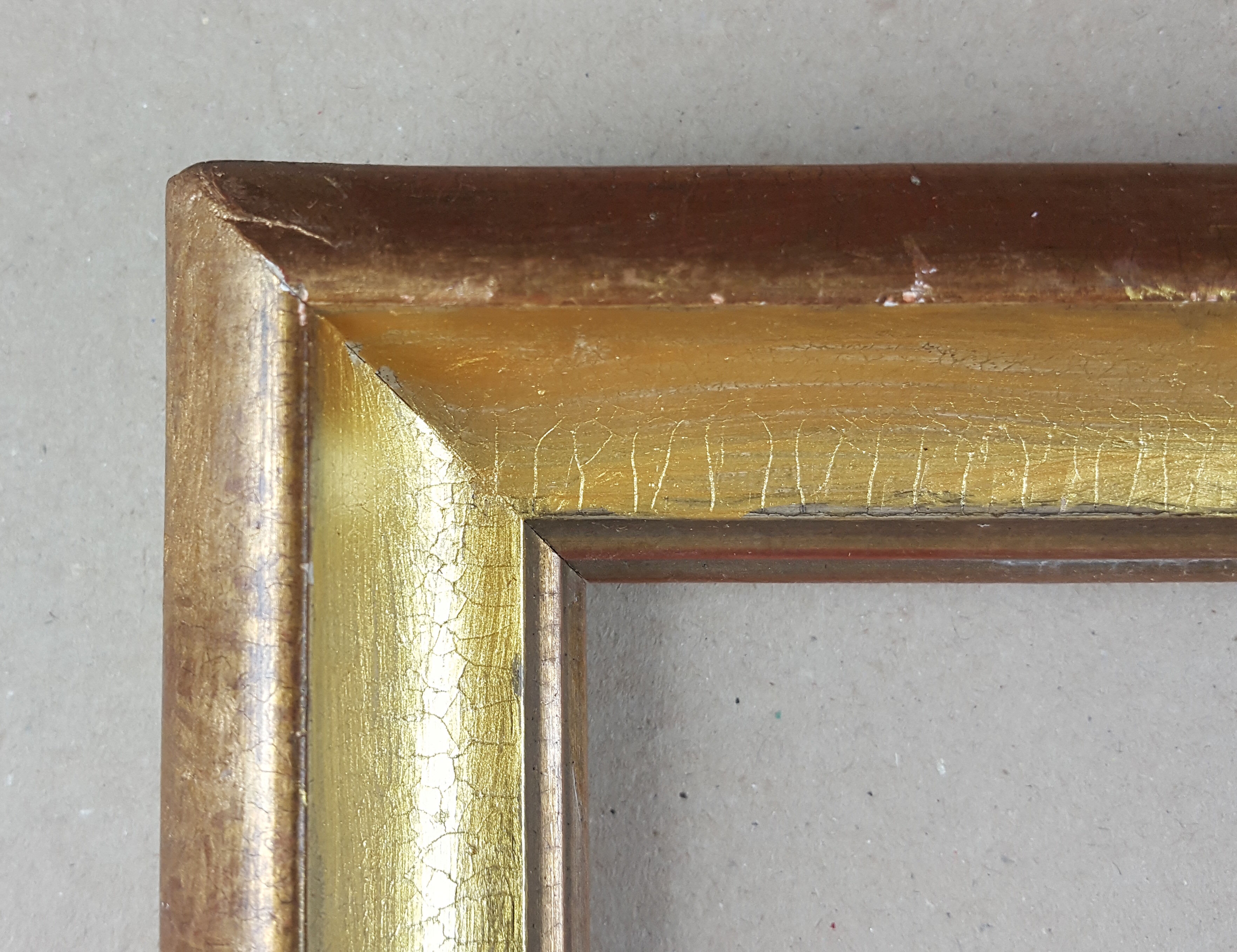 Old frame format 28 cm x 23 cm golden table painting 24