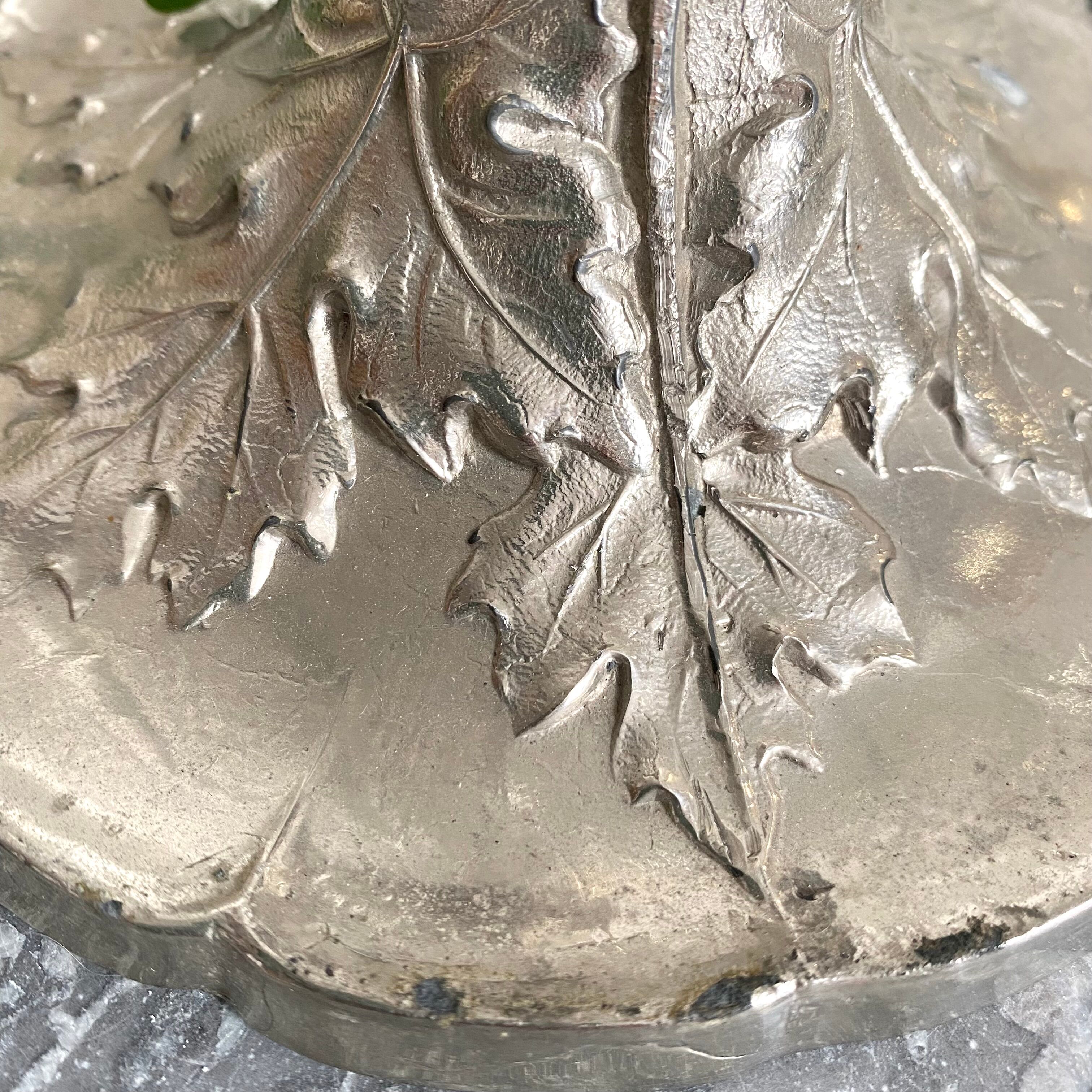 Center table tulip tree vases cornets