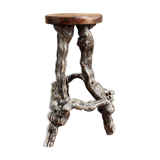 Brutalist stool, vines