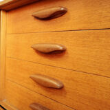 Vintage Scandinavian line in 60s teak
