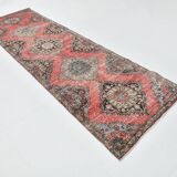 Classic Pattern Red & Green Vintage Runner Rug, 104x344Cm