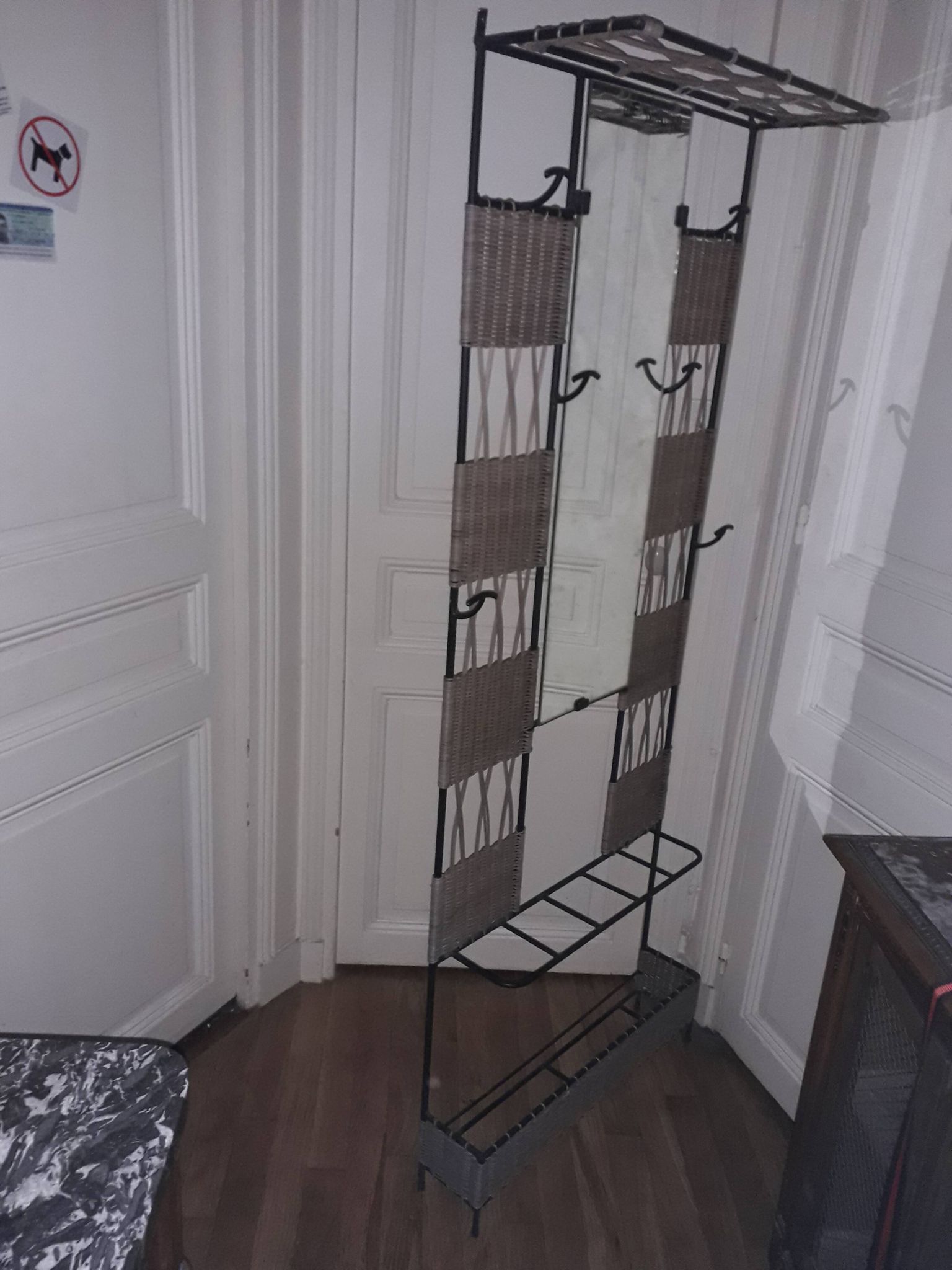 Porte manteau métal et osier