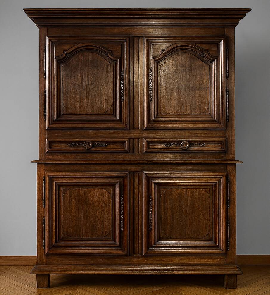 Louis XIII period cabinet in solid oak