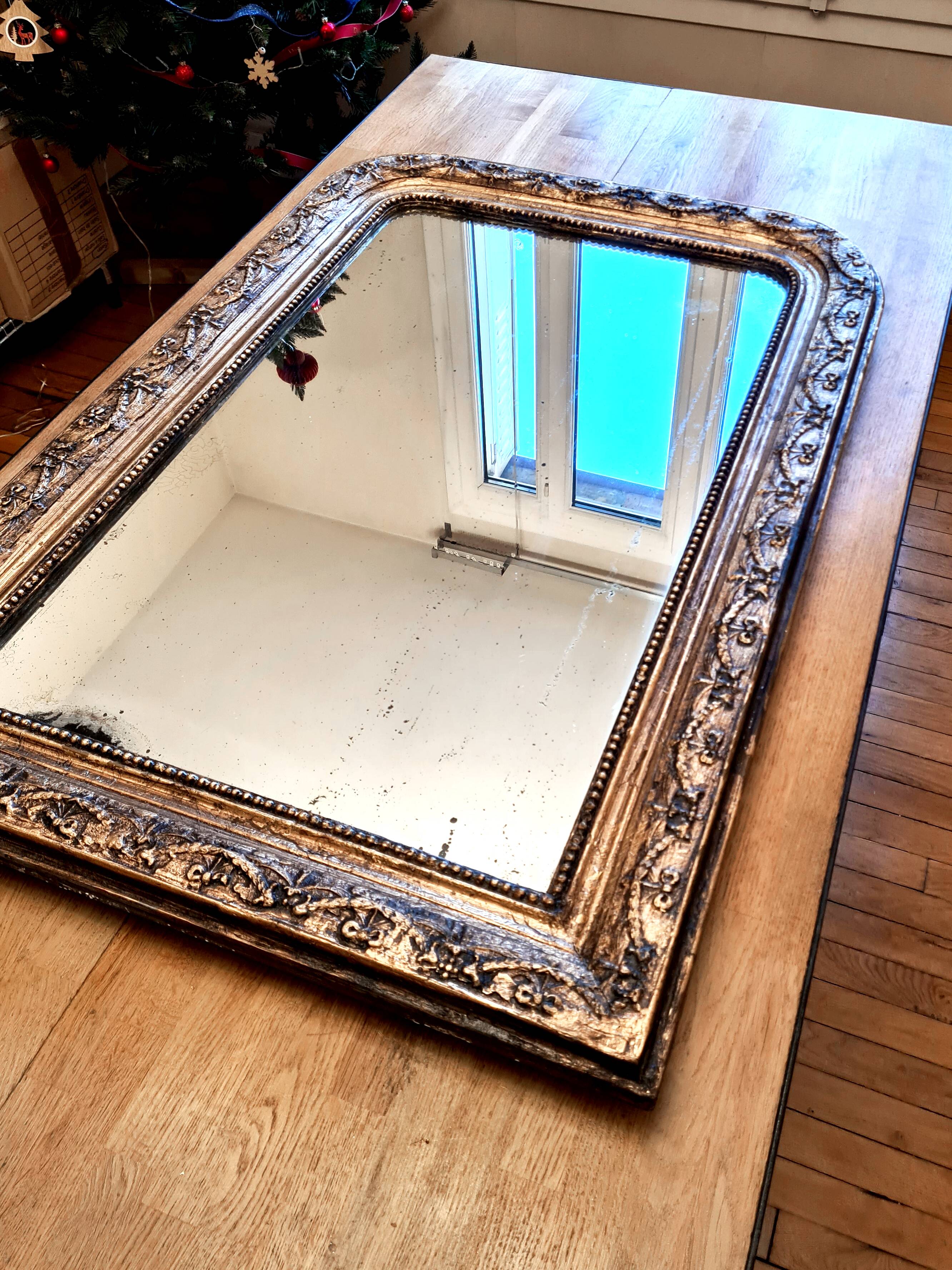 Antique gilded Louis-Philippe mirror – “Adélaïde”