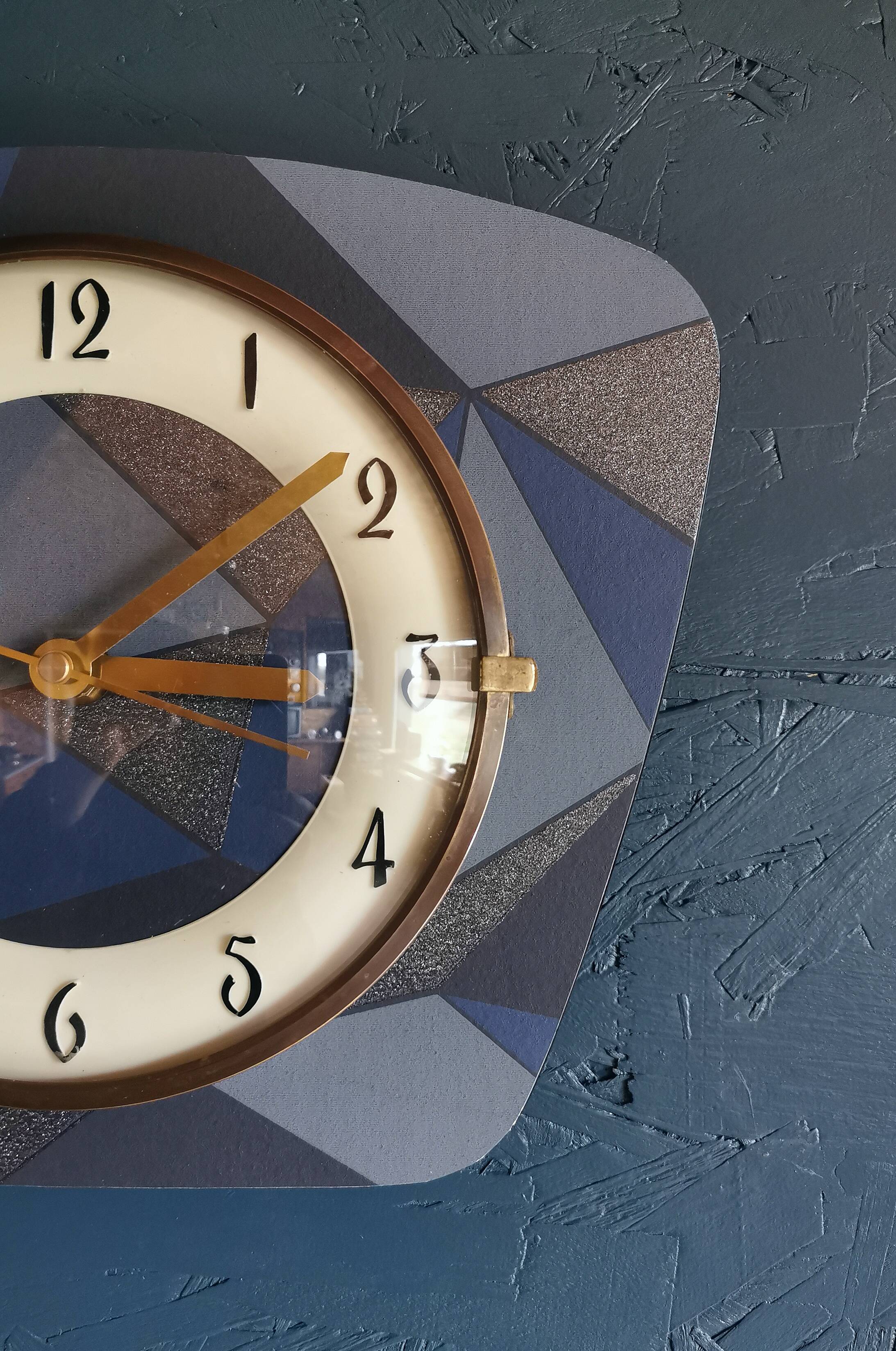 Vintage formica clock silent trapeze wall pendulum "Grey blue"