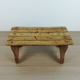 Banc repose-pieds en bois