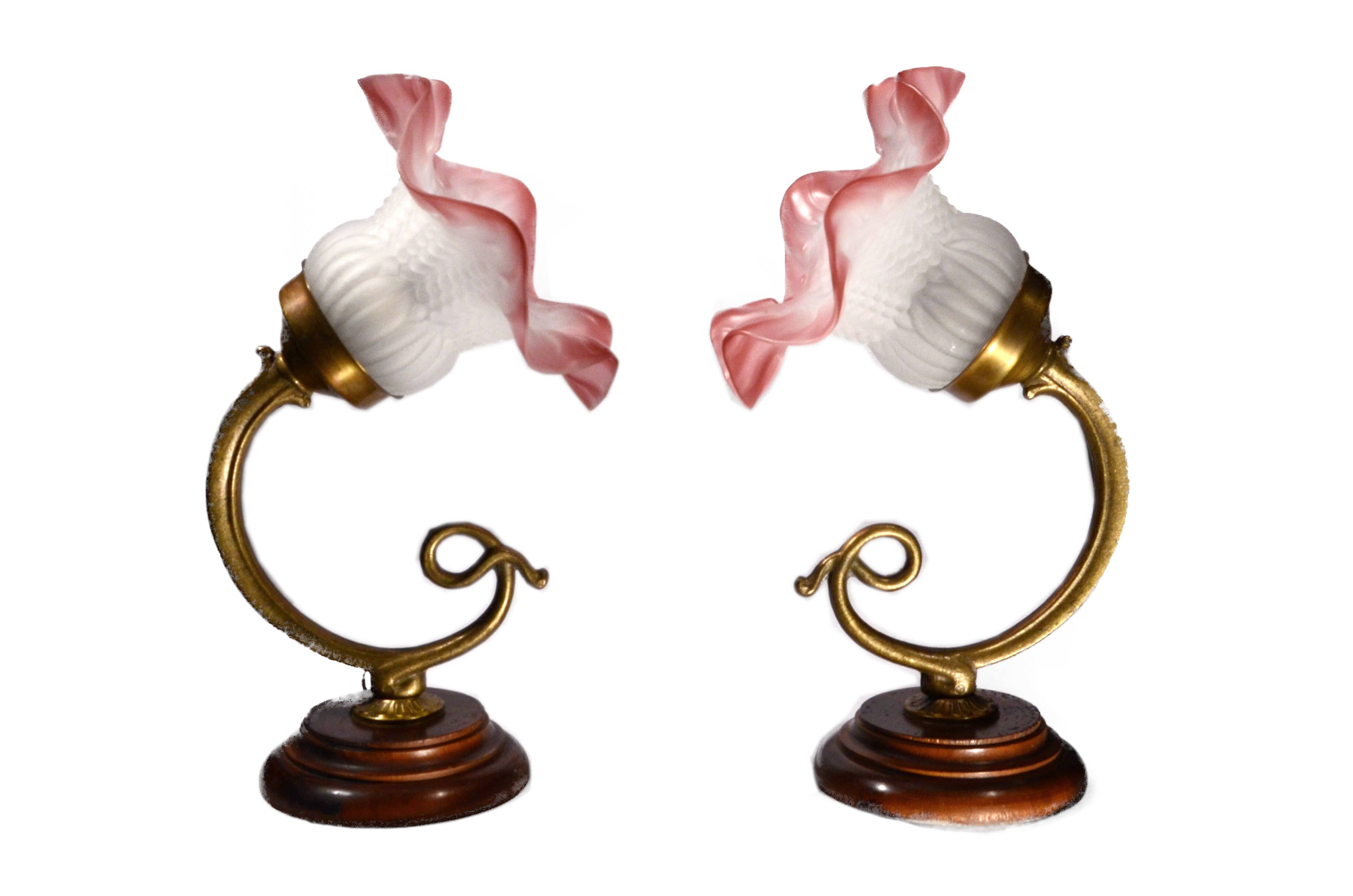 Set of 2 tulip-shaped wall lights in glass, wood, and bronze, art deco style.