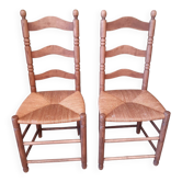 Paire de chaises paillées champêtres.