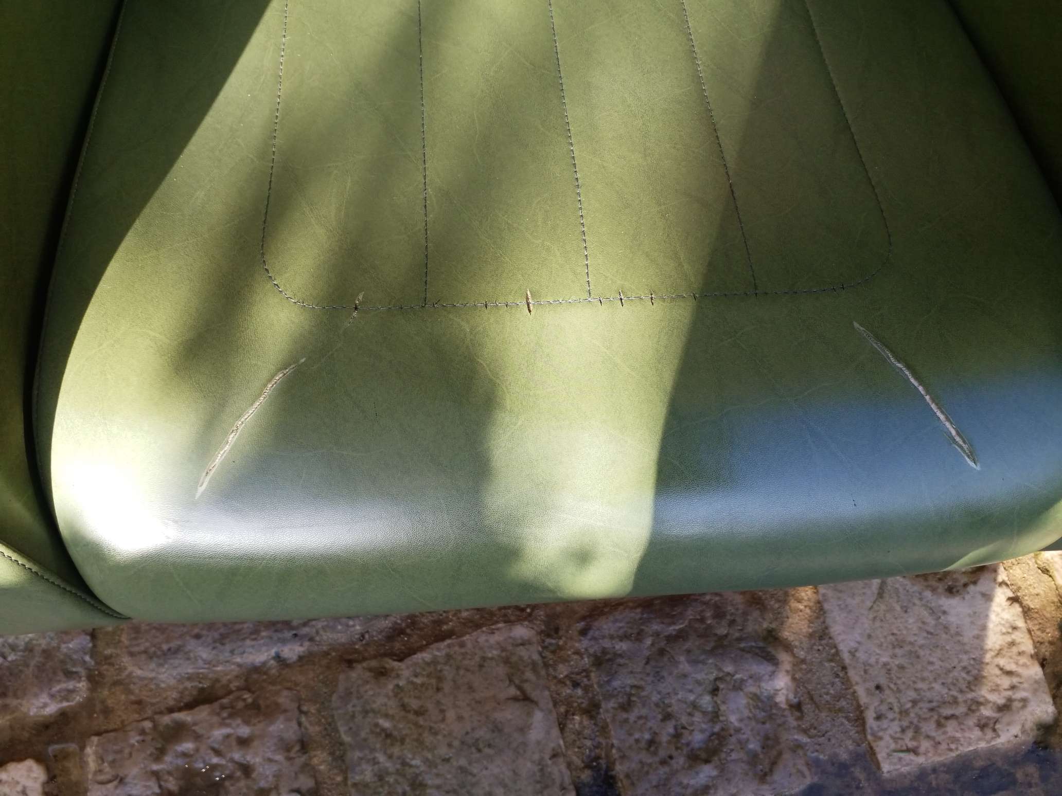 Pair of armchairs 70