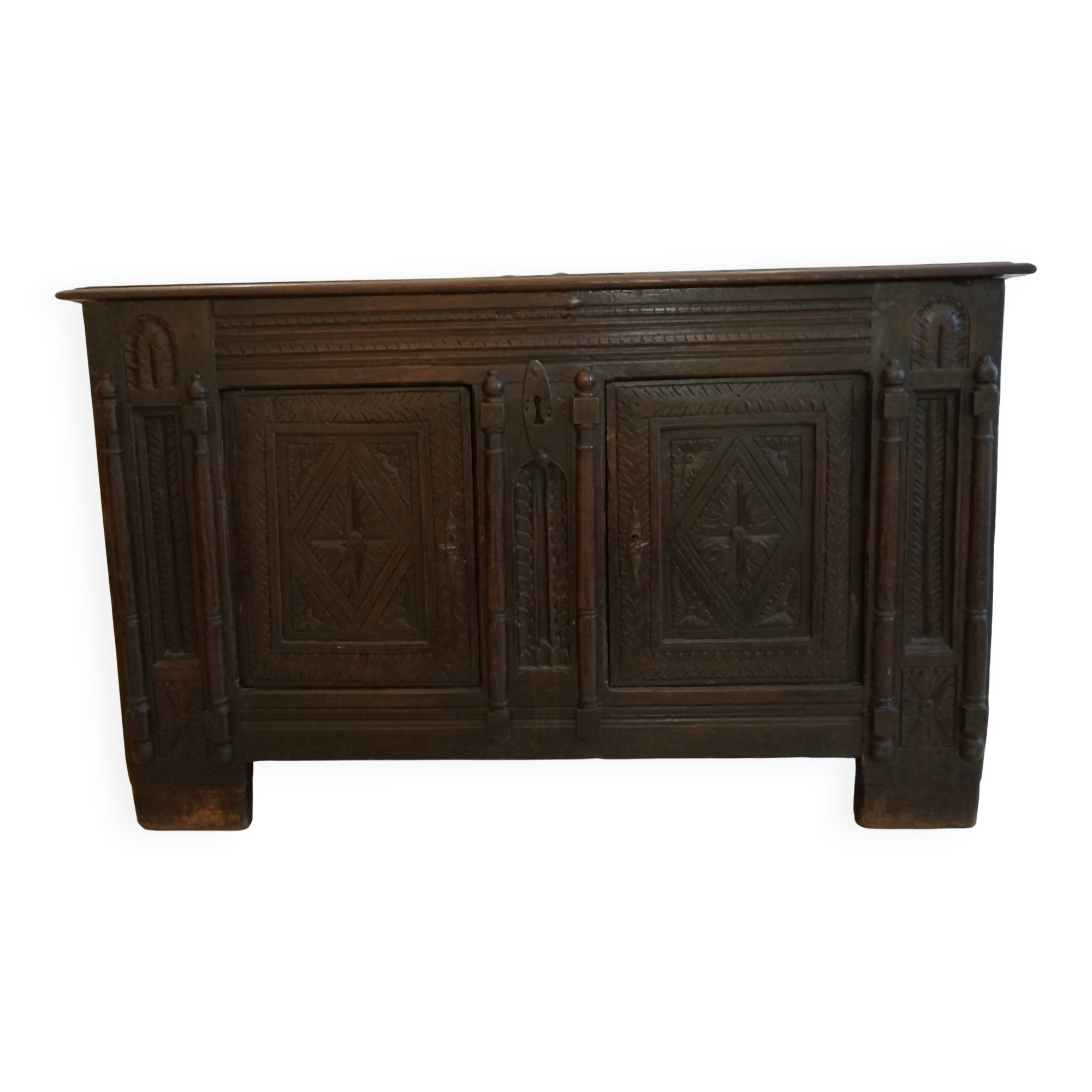 Renaissance chest