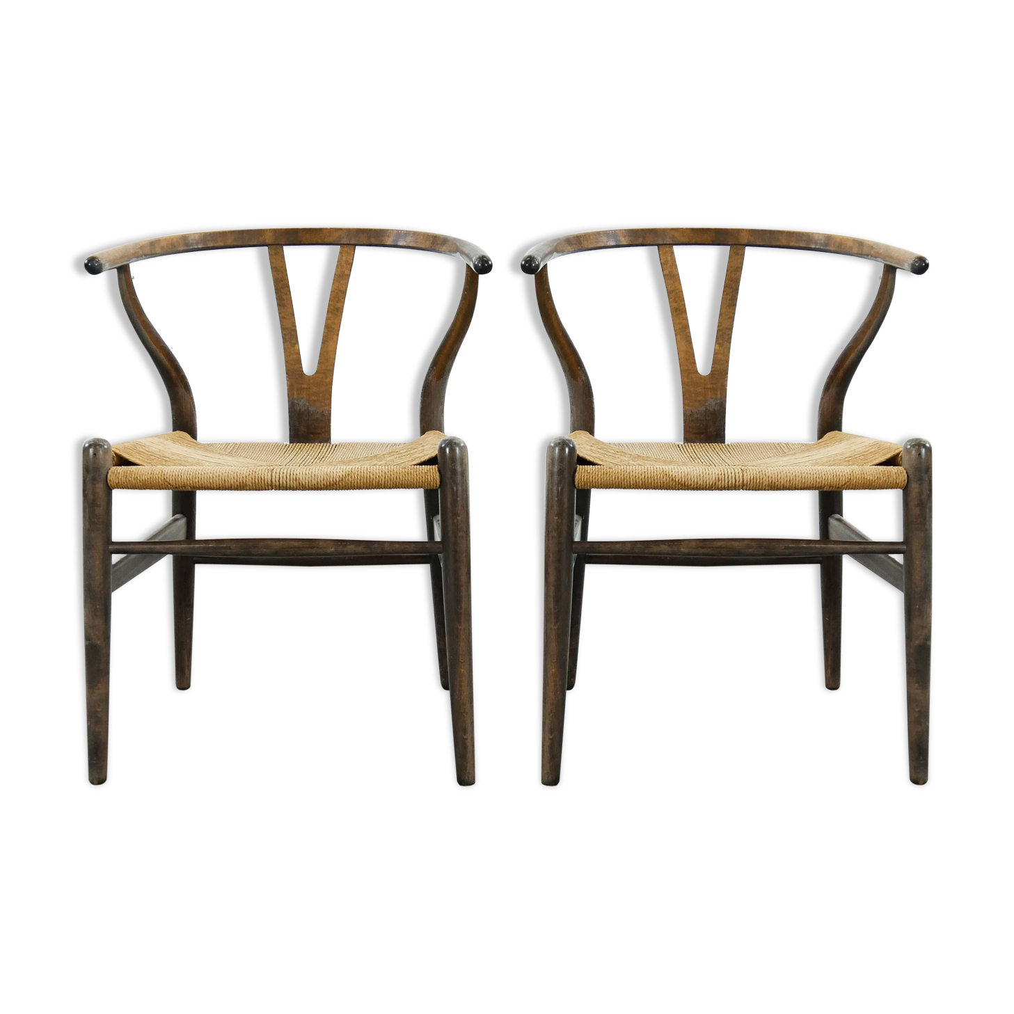 Pair of CH24 wishbone dining chairs by Hans Wegner for Carl Hansen Denmark