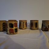 6 mugs