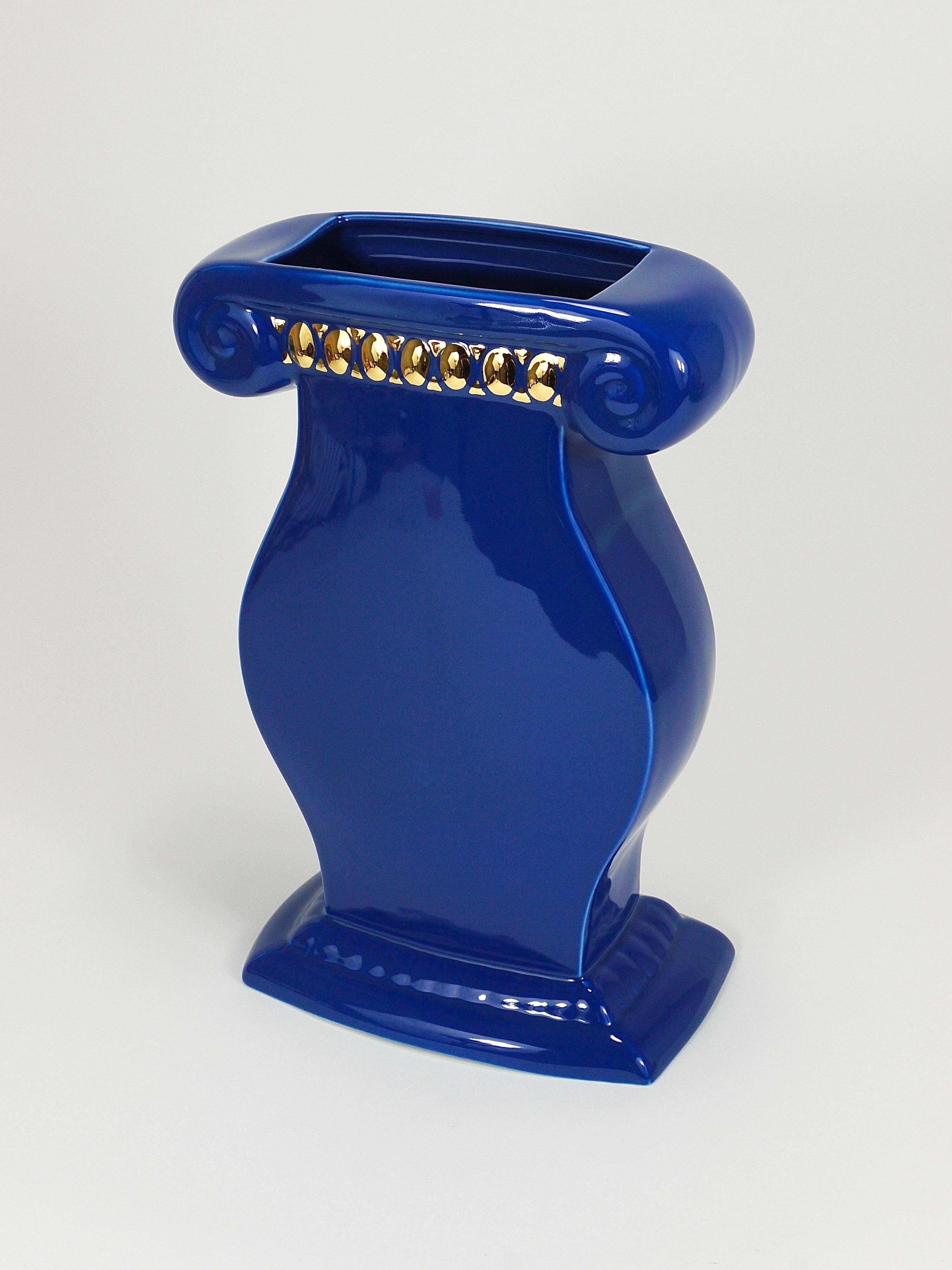 Heide Warlamis Vase Postmodern Grand Design Memphis, Vienna Collection, 1980s