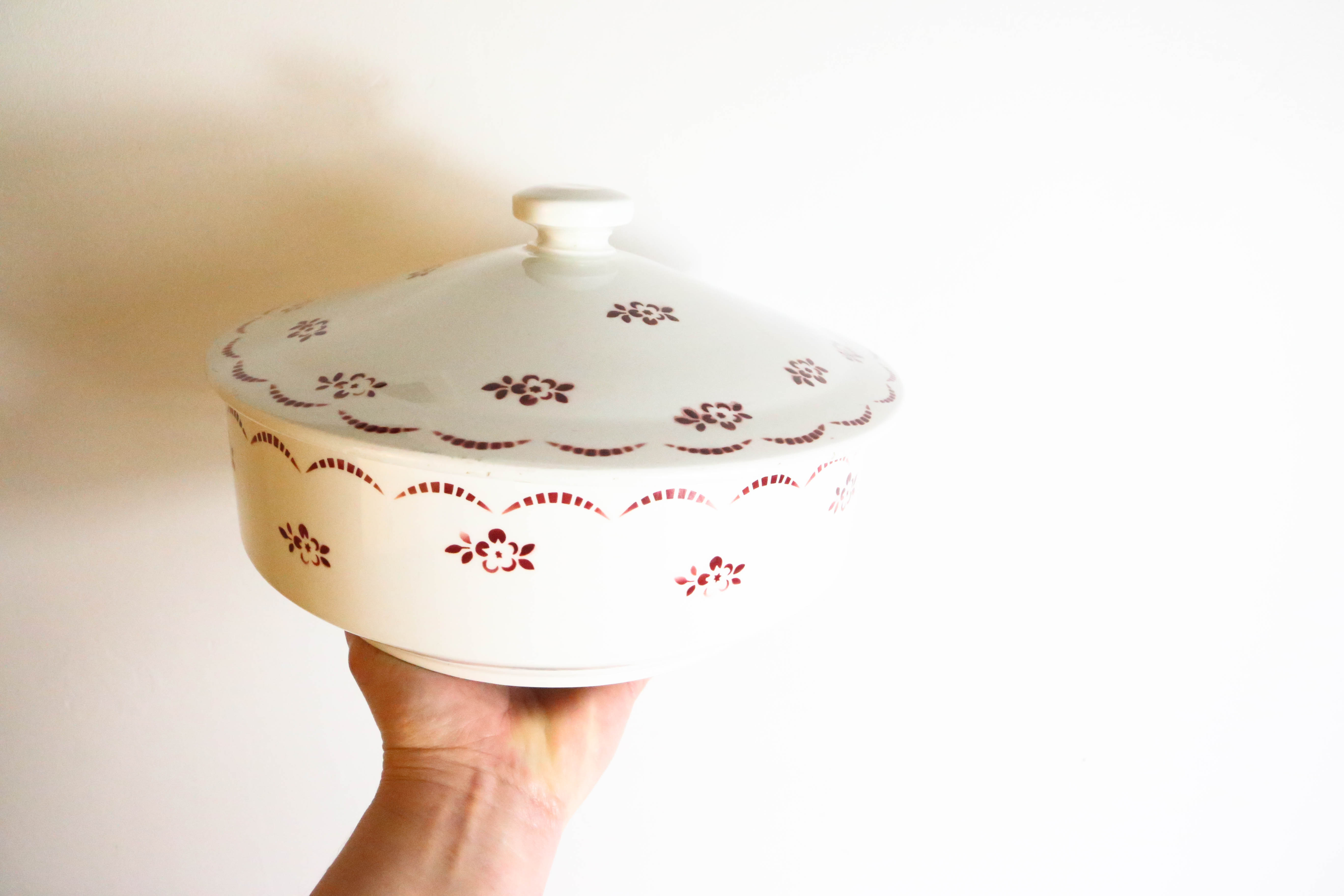 Ceramic soup kitchen, Moulin des Loups, vintage