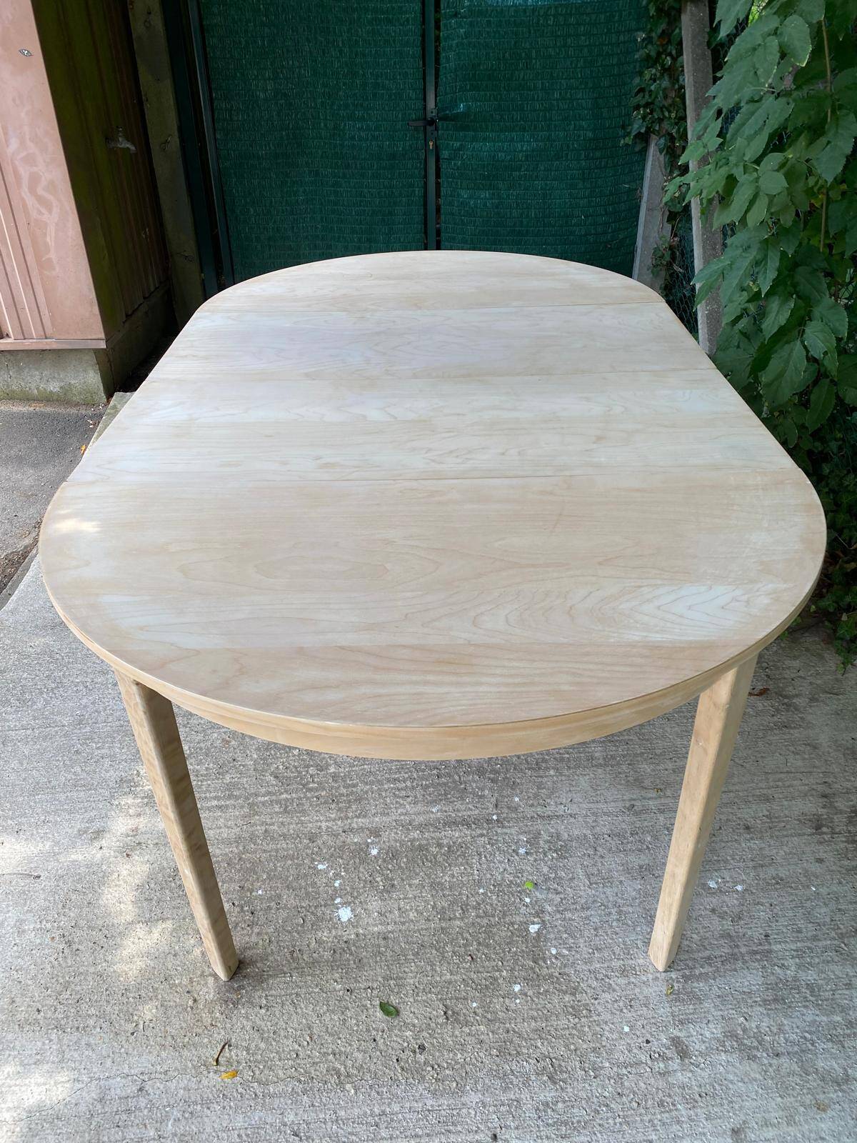 Table à manger scandinave ronde extensible rénovée en bois brut 210cm