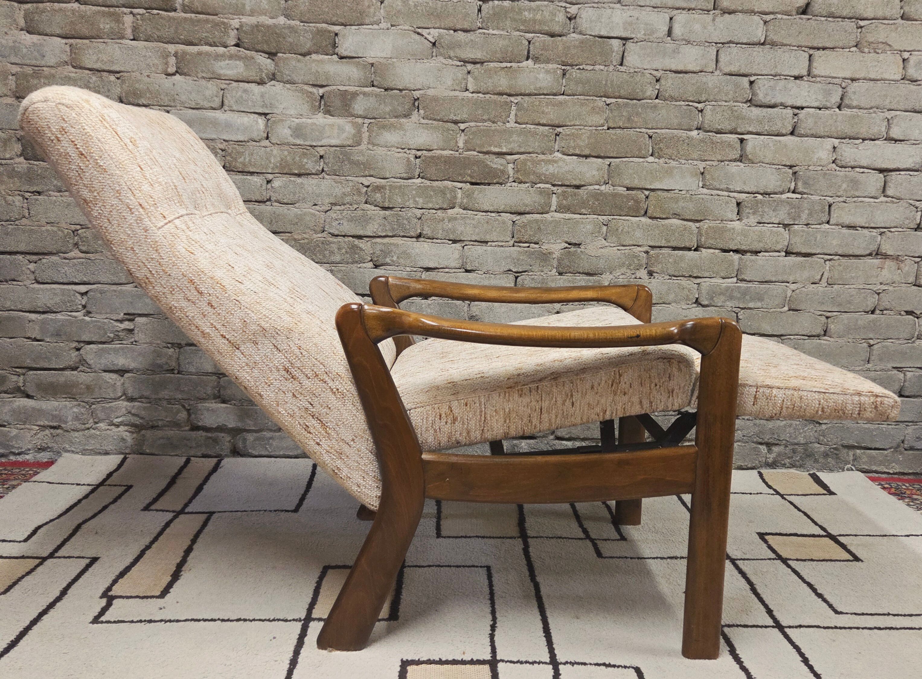 Vintage Scandinavian reclining armchair in curved wood – 1960s/70s
