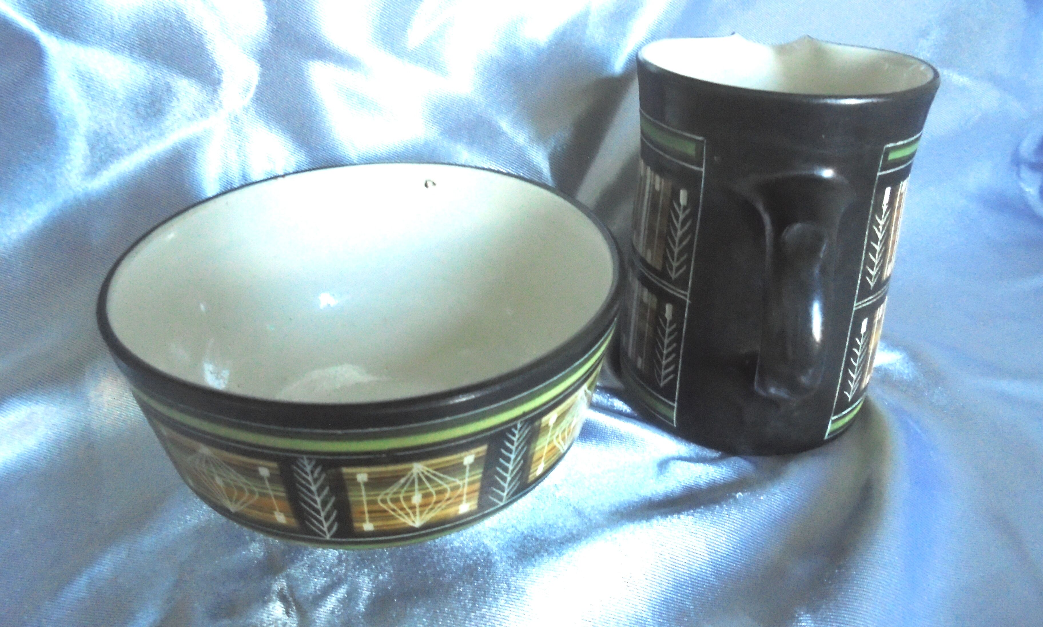 AMBLESIDE England Cumbria Earthenware Set