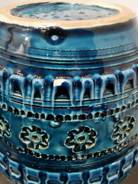 Blue vase by Aldo Londi
