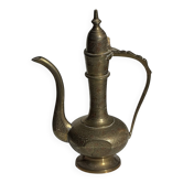 Engraved oriental vase in gilded brass H22