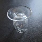 Port decanter and its 6 glasses