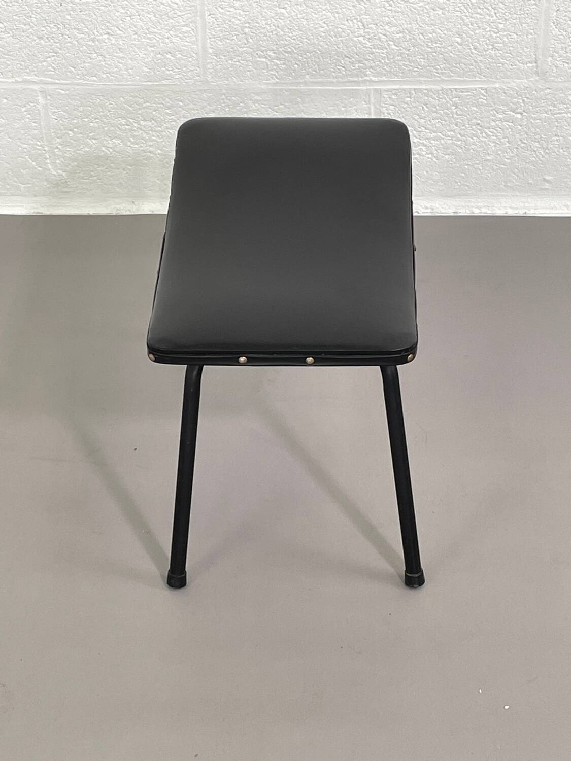 Pierre Guariche stool