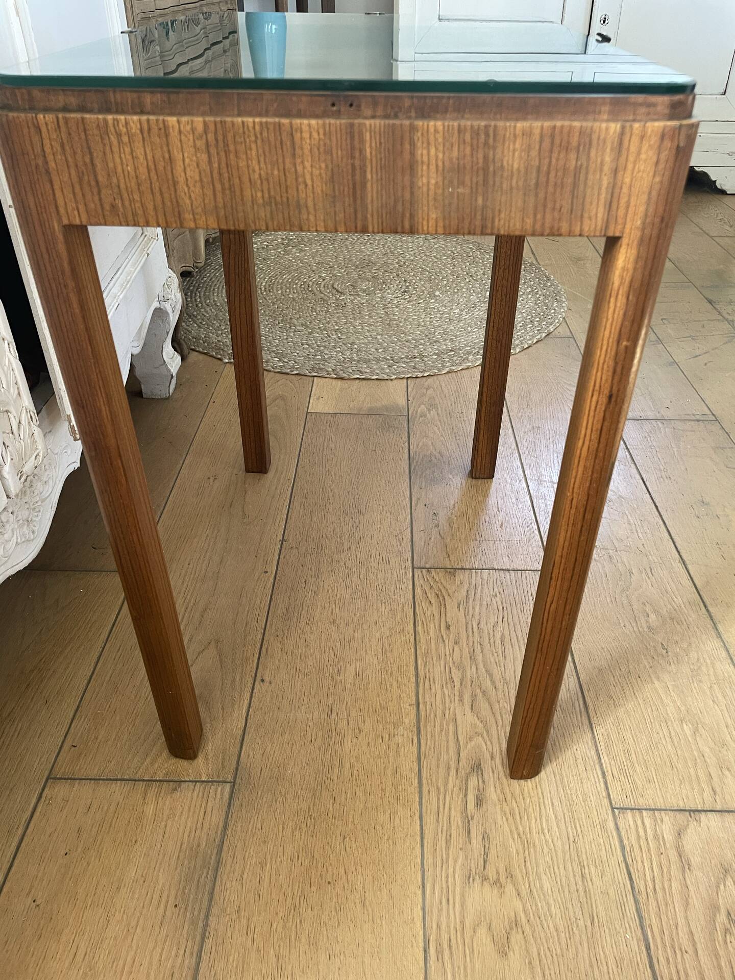 Table d'appoint de style scandinave