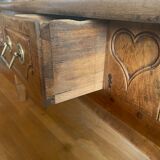 Bressane XVIII walnut table, 2 pulls, a drawer.