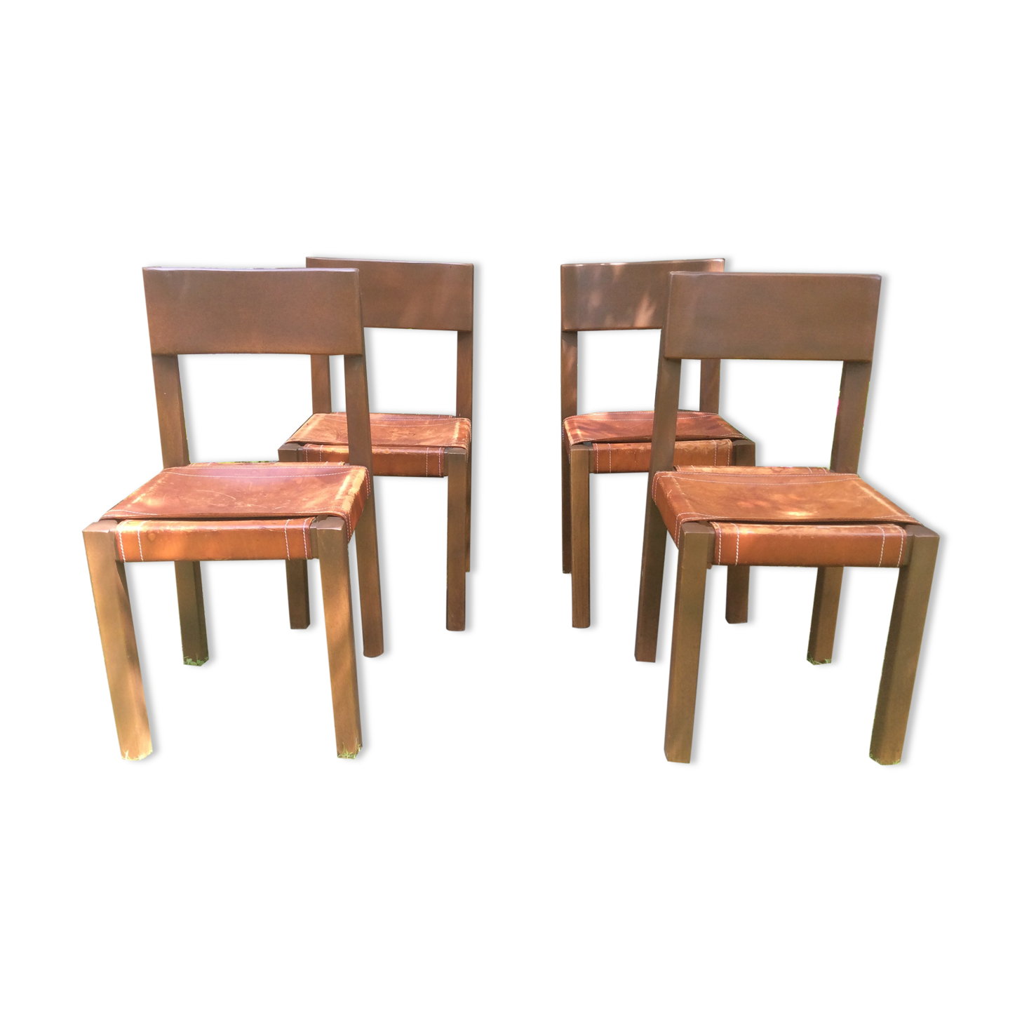 Series of 4 vintage chairs with elm base and brown leather seats in the Pierre Chapo way.