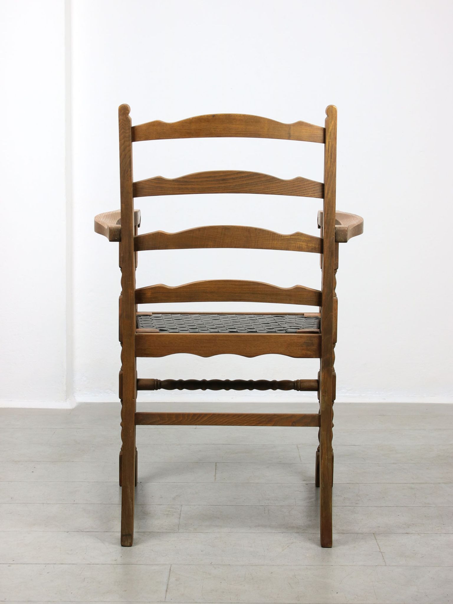 Chaises médiévales vintage en chêne, lot de 4