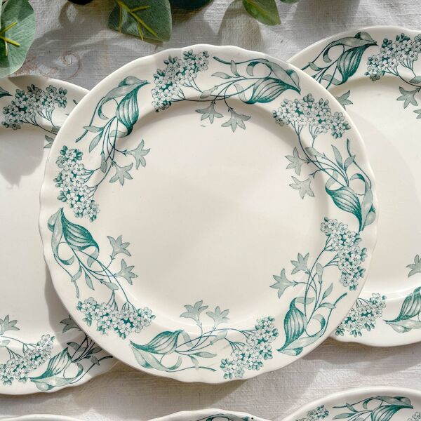 Lot de 6 Assiettes Plates Anciennes Terre de Fer ''Lilas'' – Longchamp XIXe