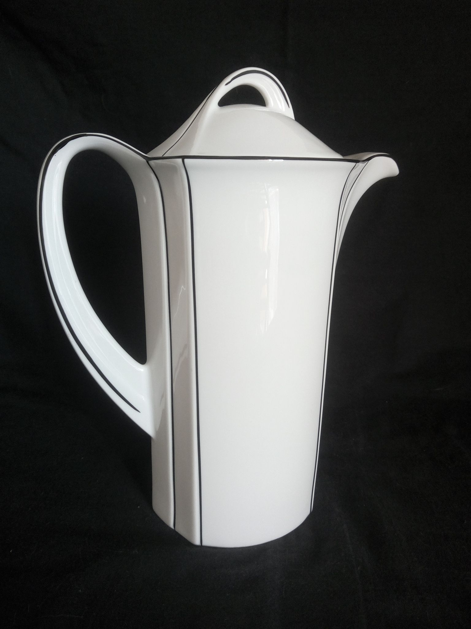Art Deco coffee service for 6 people in porcelain Winterling Marktleuthen Bavaria (22 pieces)