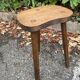 Tabouret tripode
